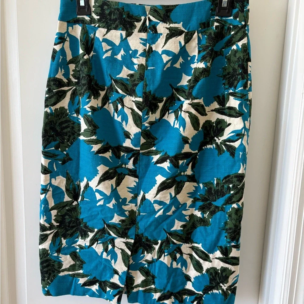 J.Crew No. 2 Pencil Skirt – Blue Green Floral – Size 2 – Lined